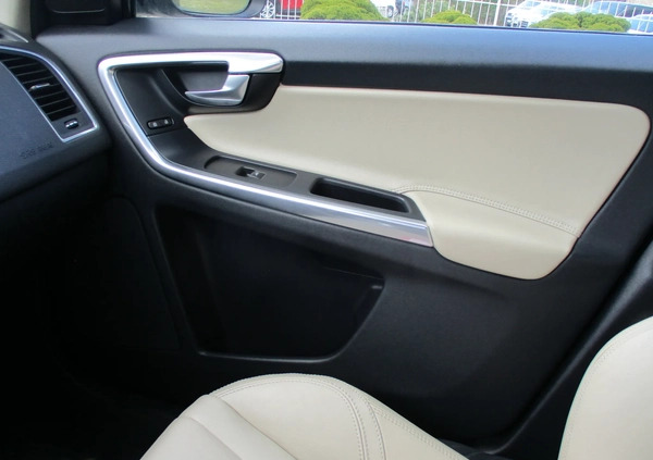 Volvo XC 60 cena 69900 przebieg: 205283, rok produkcji 2015 z Zelów małe 667